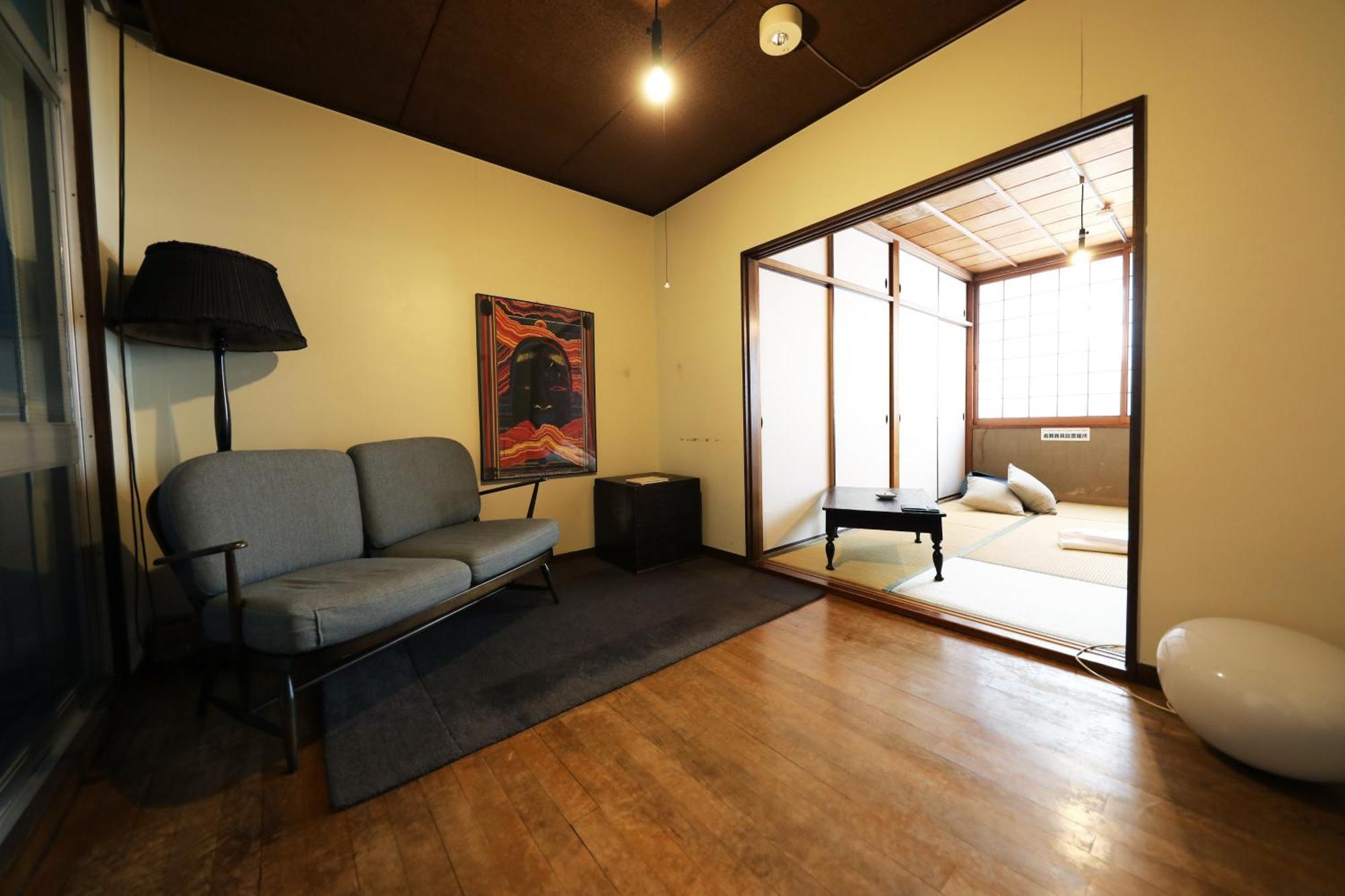 Fon-Su Bed&Breakfast Осака Экстерьер фото